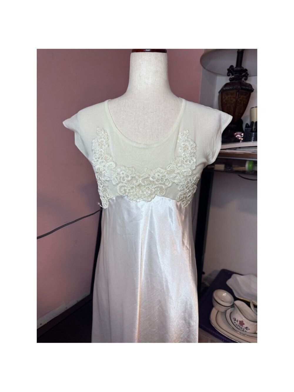 Satin gown cream sz med USA made! Satin bottom top sheer embroidered - Picture 2 of 13